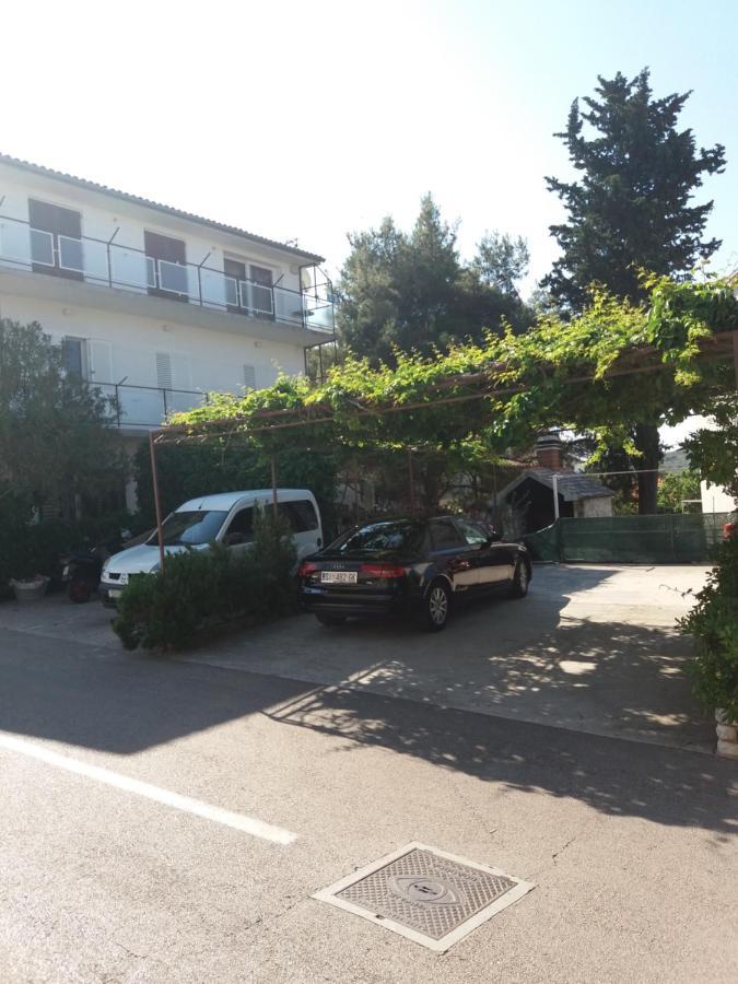 Apartment Viktoria 普利莫顿 外观 照片