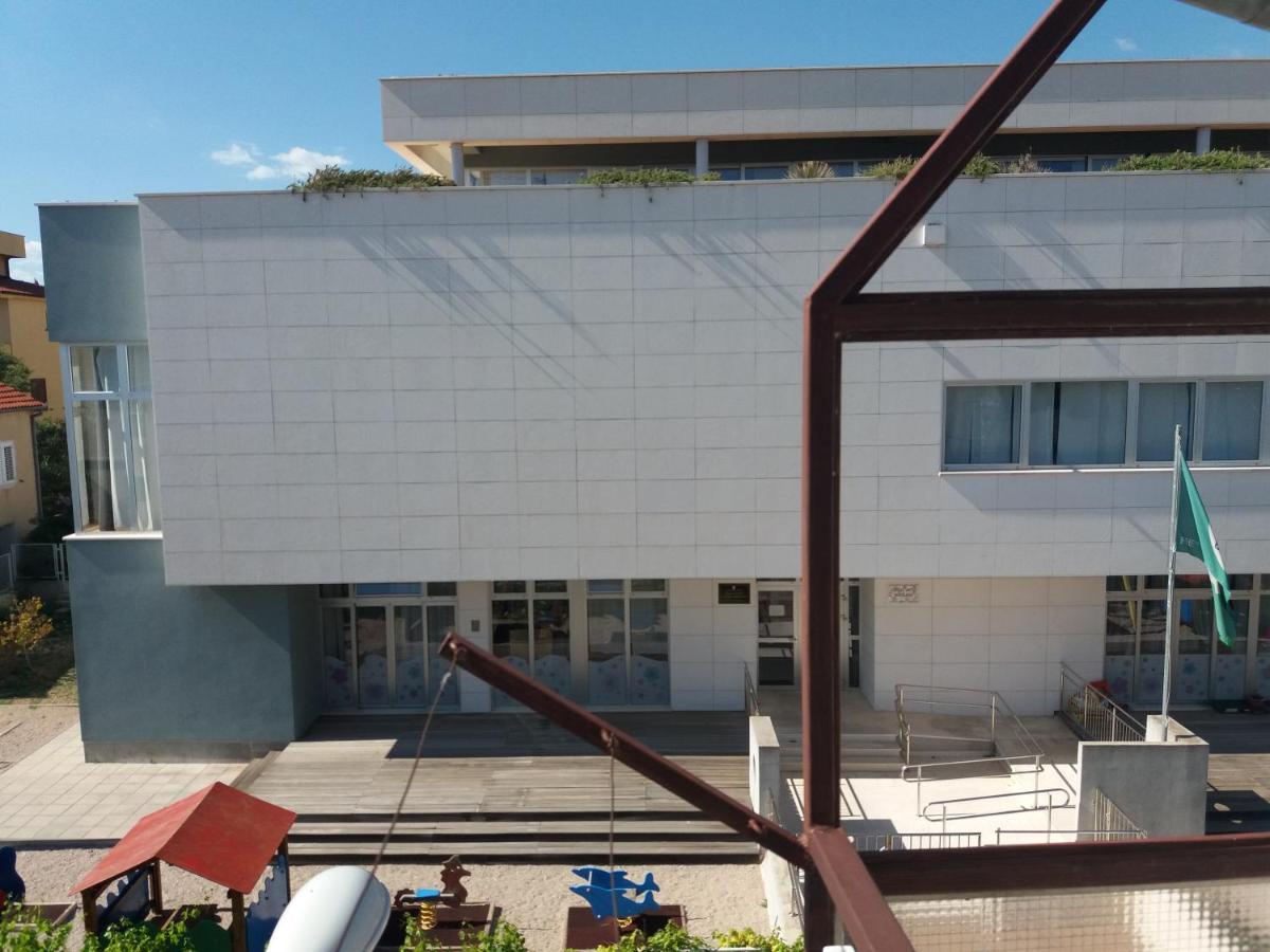 Apartment Viktoria 普利莫顿 外观 照片