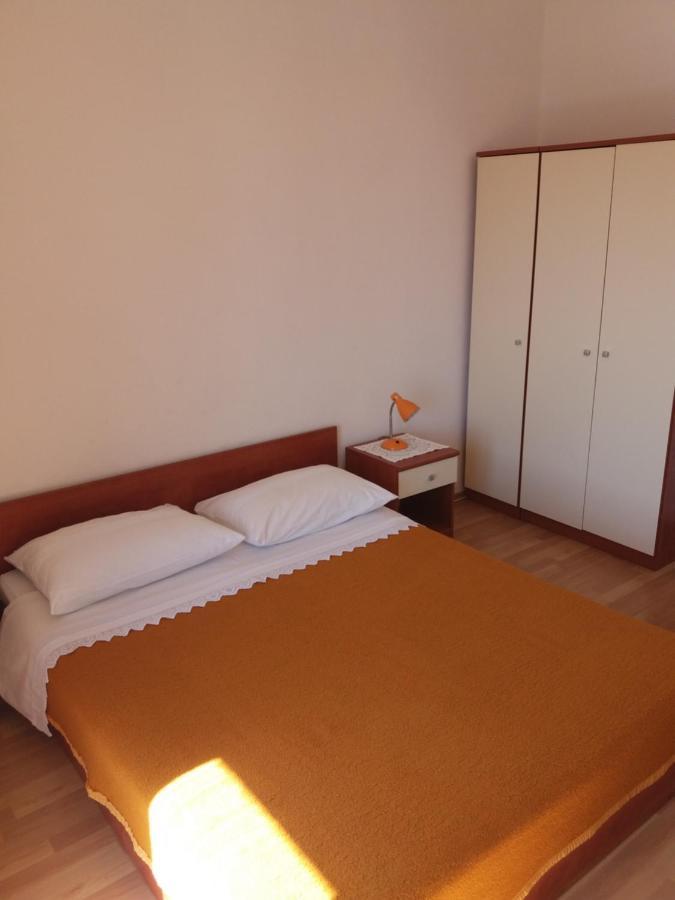 Apartment Viktoria 普利莫顿 外观 照片